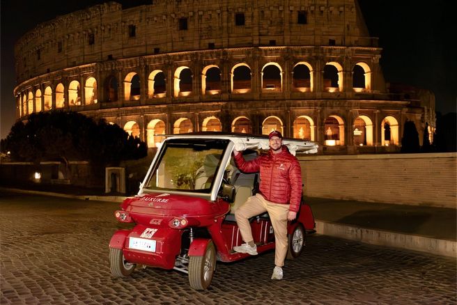 Rome Golf Cart Night Tour - Colosseum, Trevi Fountain & Optional Hotel Pickup