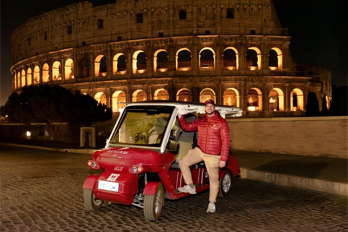 Rome Golf Cart Night Tour - Colosseum, Trevi Fountain & Optional Hotel Pickup