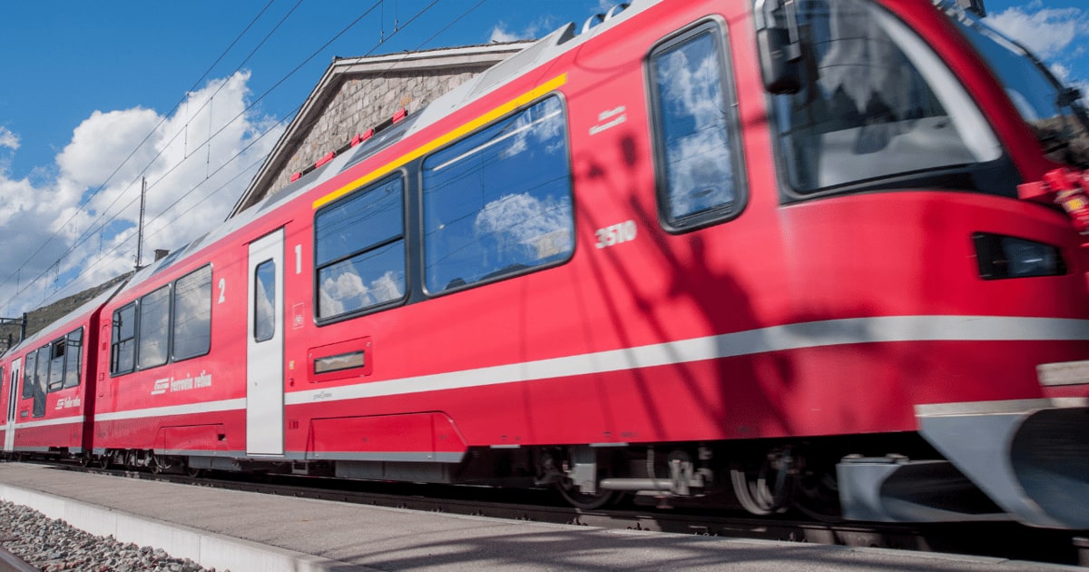 From Milan: Bernina Red Train Round-Trip Ticket - Milan Central Station ↔ Tirano ↔ St. Moritz Self-Guided Day Trip