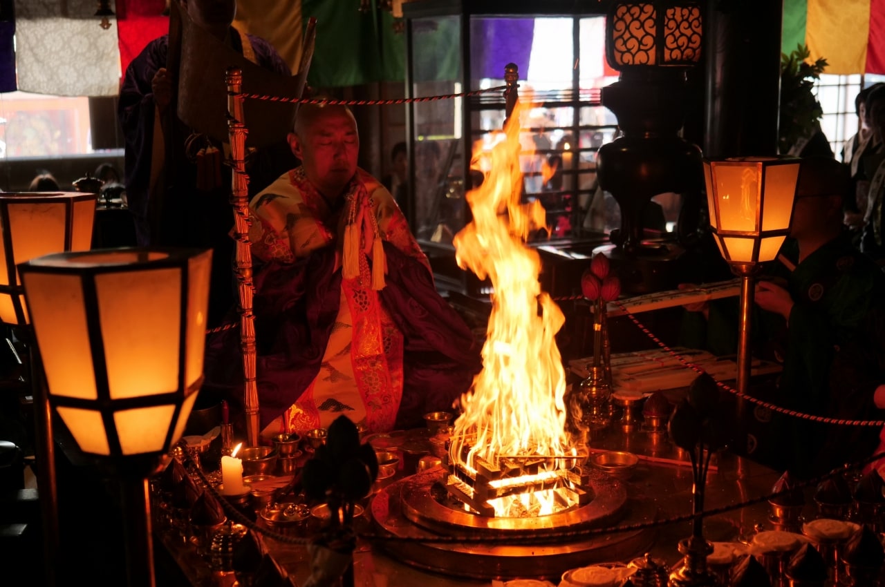 Tokyo Mt. Takao Yakuo-in Temple Ogoma Fire Ritual Experience - Shojin Ryori Set Available