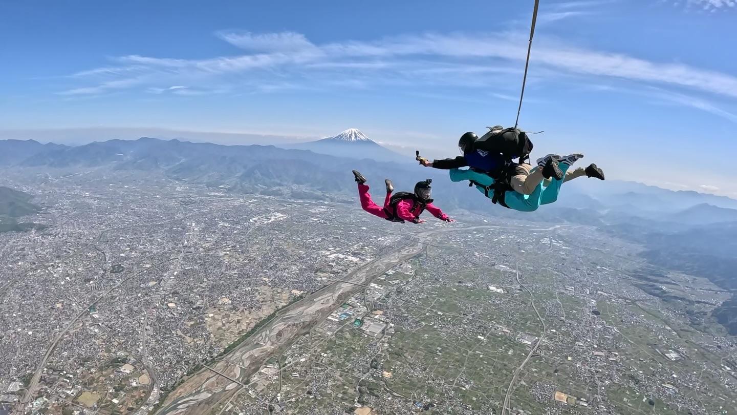 From Tokyo: Tandem Skydiving Experience near Mt. Fuji - Hotel Pickup