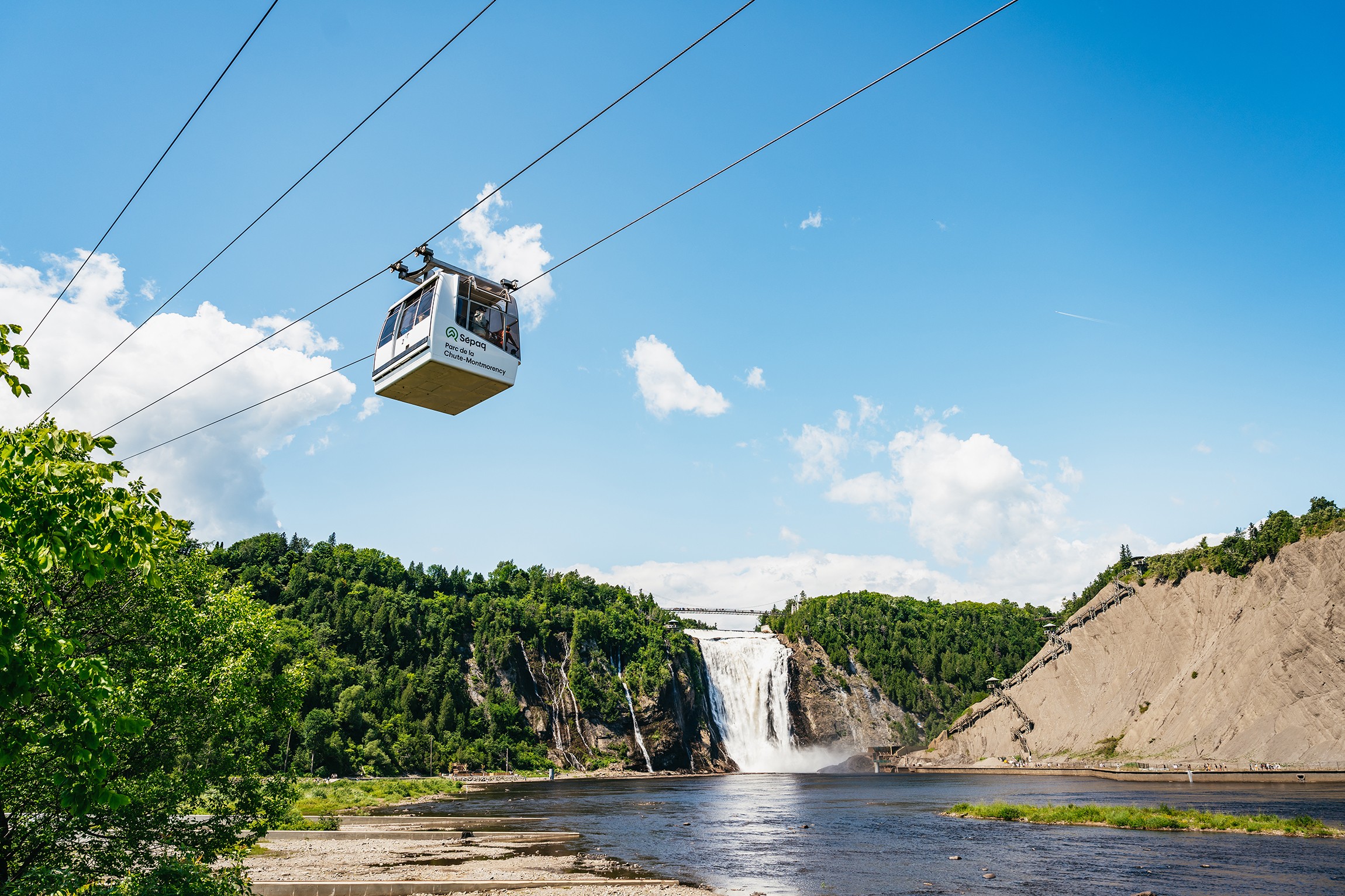 From Quebec City: Montmorency Falls & Île d'Orléans and Sainte-Anne-de-Beaupré Half-Day Tour