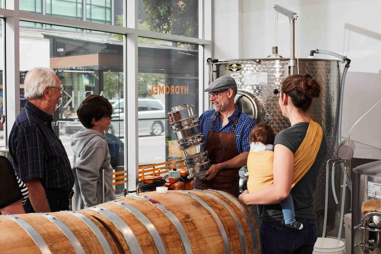 Quebec City Apikol Honey Distillery Tour & Mead Tasting - Small Group