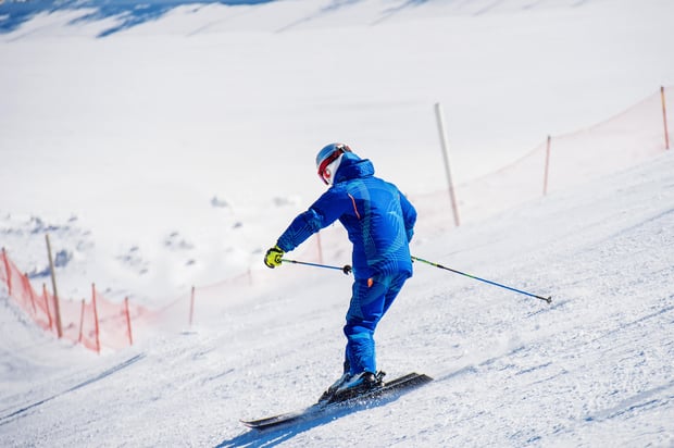 From Seoul: Elysian Gangchon Ski & Eobi Ice Valley Day Tour