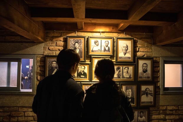 Seoul Independence Movement & Democracy Dark History Walking Tour