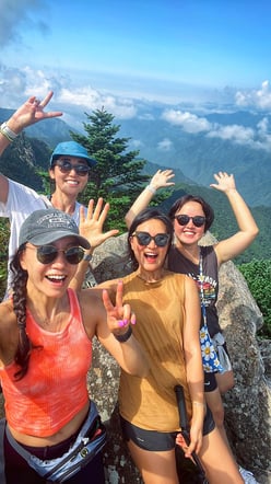 Seoul Bukhansan Hidden Trail Small-Group Hiking Tour with Lunch