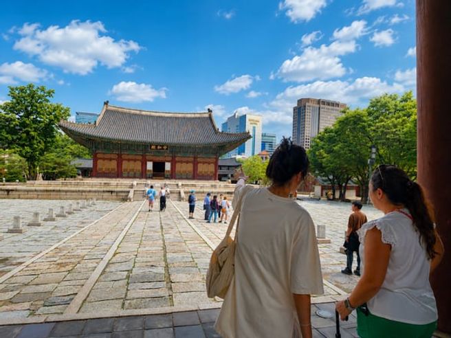 Seoul Gyeongbokgung & Namsangol Hanok Village & Gwangjang Market Half-Day Tour