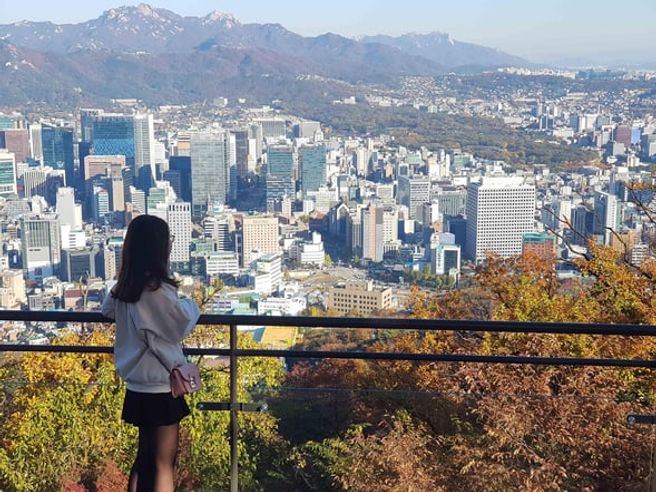 ソウル KPOPガールズ!デーモン・ハンターズ ゆかりの地巡りツアー(入場券付き)