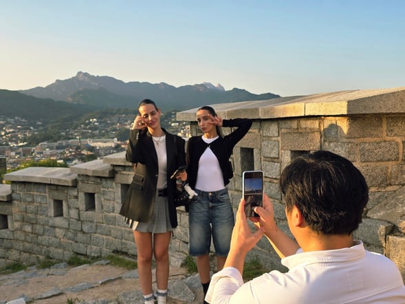 Seoul Hyehwa & Naksan Park K-Pop Demon Hunters Street Food Tour
