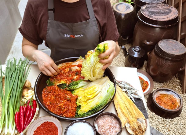 Seoul Hongdae Traditional Kimchi Making Class in a Local Home with Korean Meal
