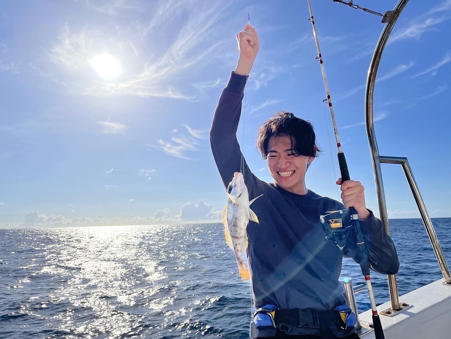 Okinawa Kadena Tropical Fishing Boat Tour - Equipment Rental Included