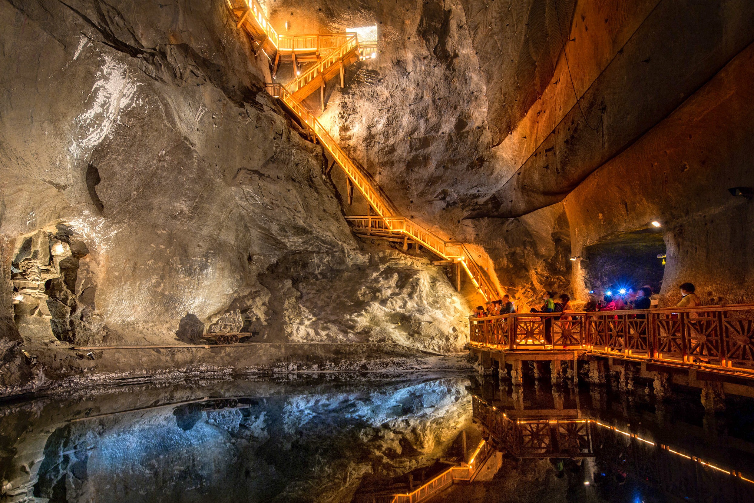 From Kraków: Wieliczka Salt Mine Guided Tour - Priority Entry