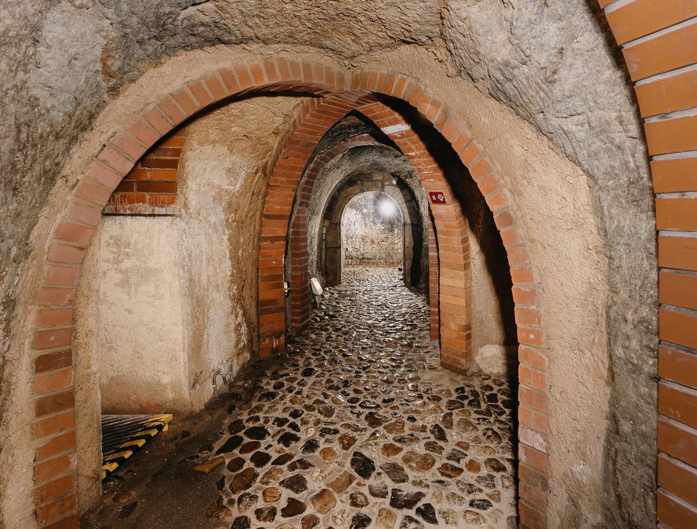 detail_image