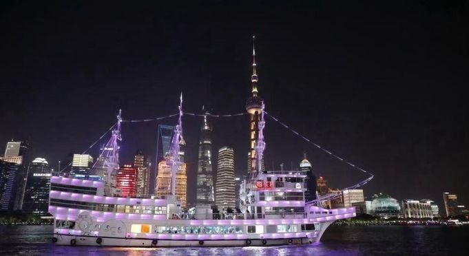 Shanghai Huangpu River Day & Night Cruise Ticket