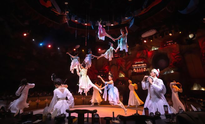 Shanghai North Bund Dunhuang-Themed Dinner Show