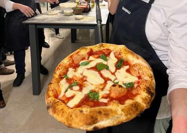 Milan Pizza & Tiramisu Cooking Class - From Neapolitan Dough to Baking & Prosecco & Red Wine Tasting (Michelin-Trained Chef)