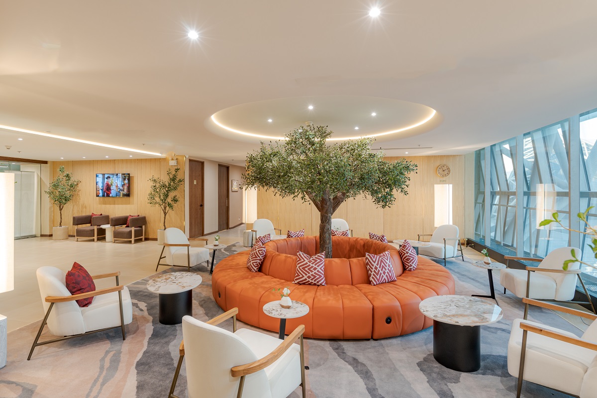 Bangkok Suvarnabhumi Airport International Coral Finest Business Class Lounge Cocoon 2-Hour Pass