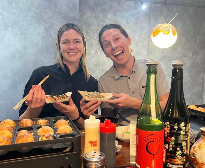 Osaka Shinsaibashi Takoyaki Cooking & Sake Sommelier Tasting Class