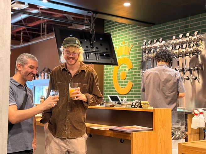 Osaka Craft Beer Small-Group Tour of 2 Local Breweries