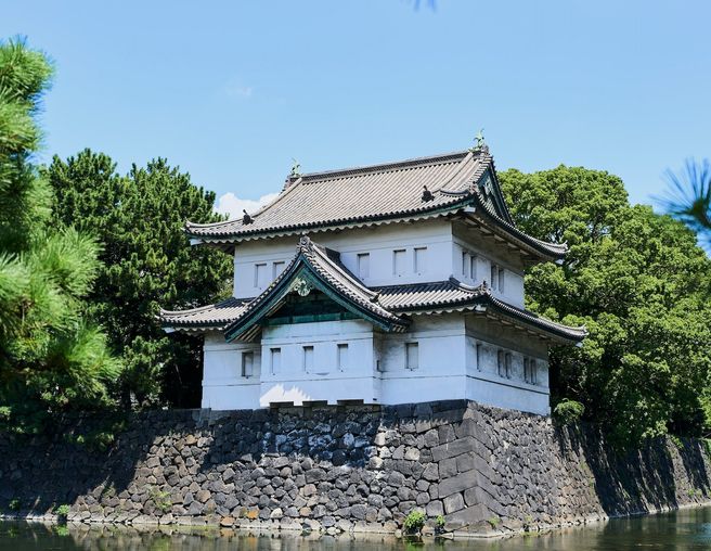 東京 皇居 江戸城&二の丸庭園 将軍の歴史ウォーキングツアー
