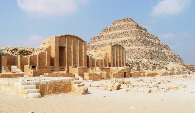 Cairo Saqqara, Memphis & Dahshur Pyramids Private Tour - Entry Fees Included