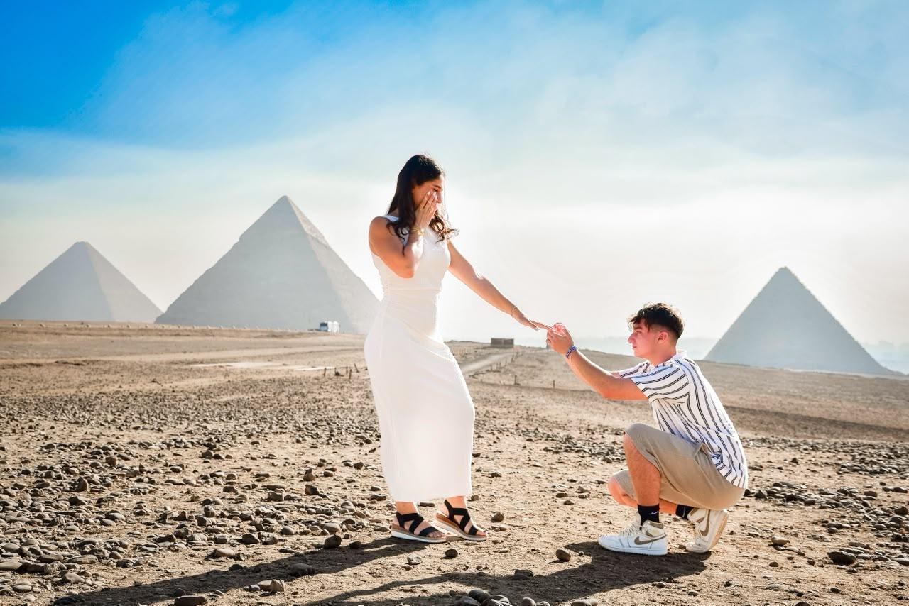From Hurghada: Cairo Giza Pyramids & Museum Day Trip by Bus
