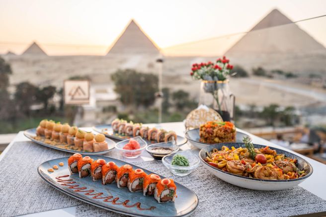 Cairo Giza Pyramids View Rooftop Dinner - Hotel Pickup Included