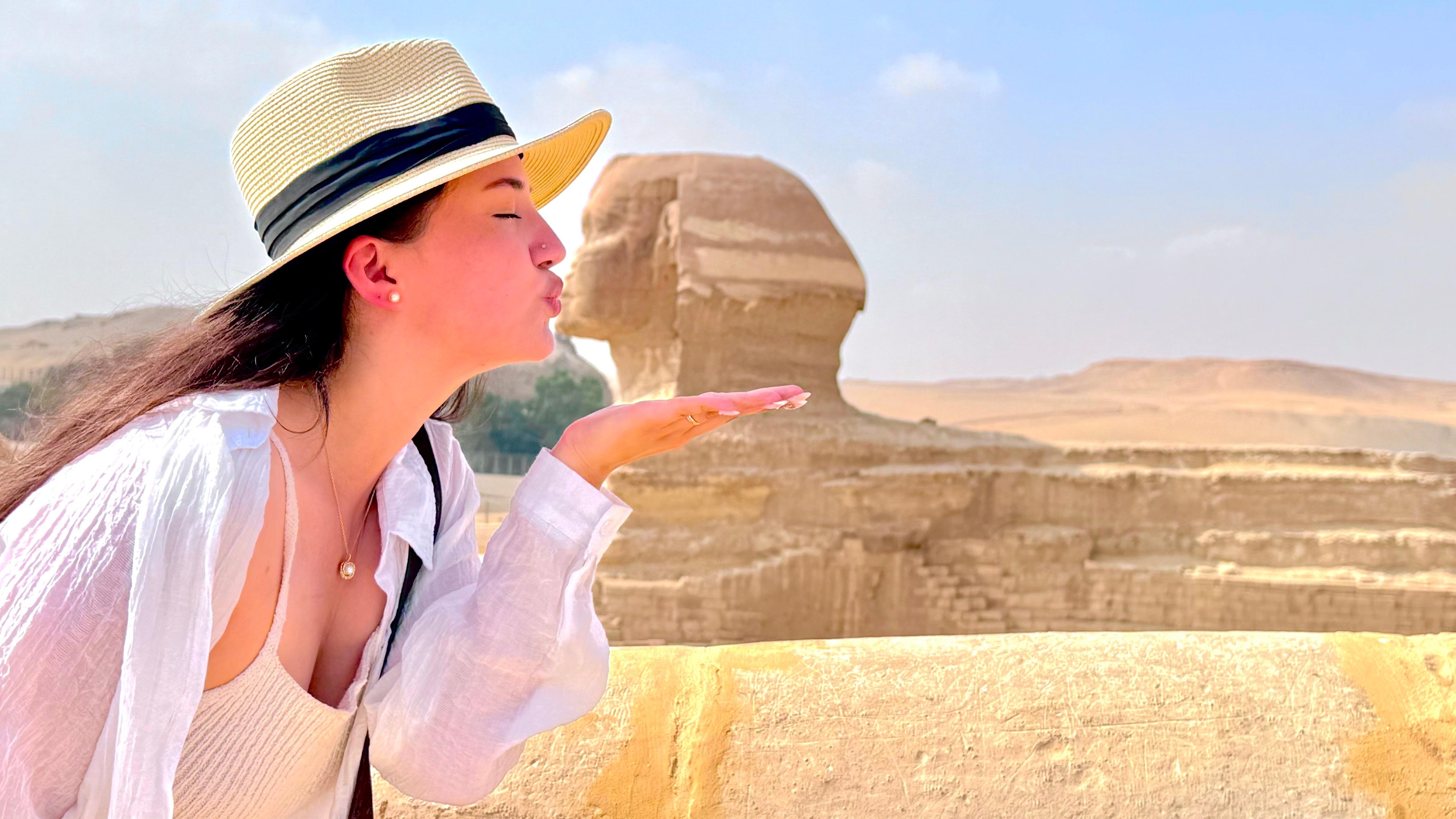 Cairo Giza Pyramids, Saqqara & Memphis Day Tour - Lunch Included