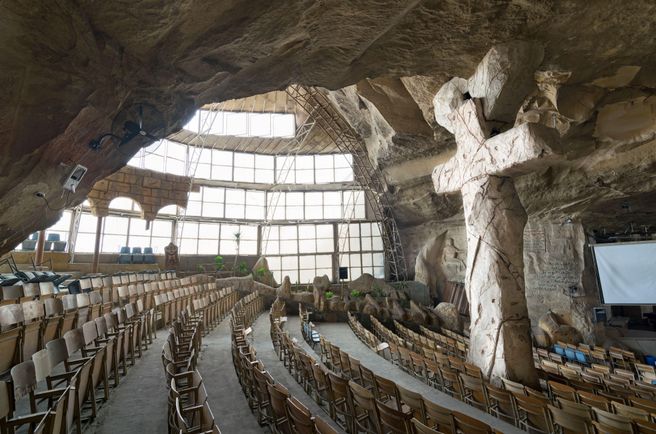 Cairo Mokattam Cave Church & Old Cairo Churches Private Tour - Lunch Included