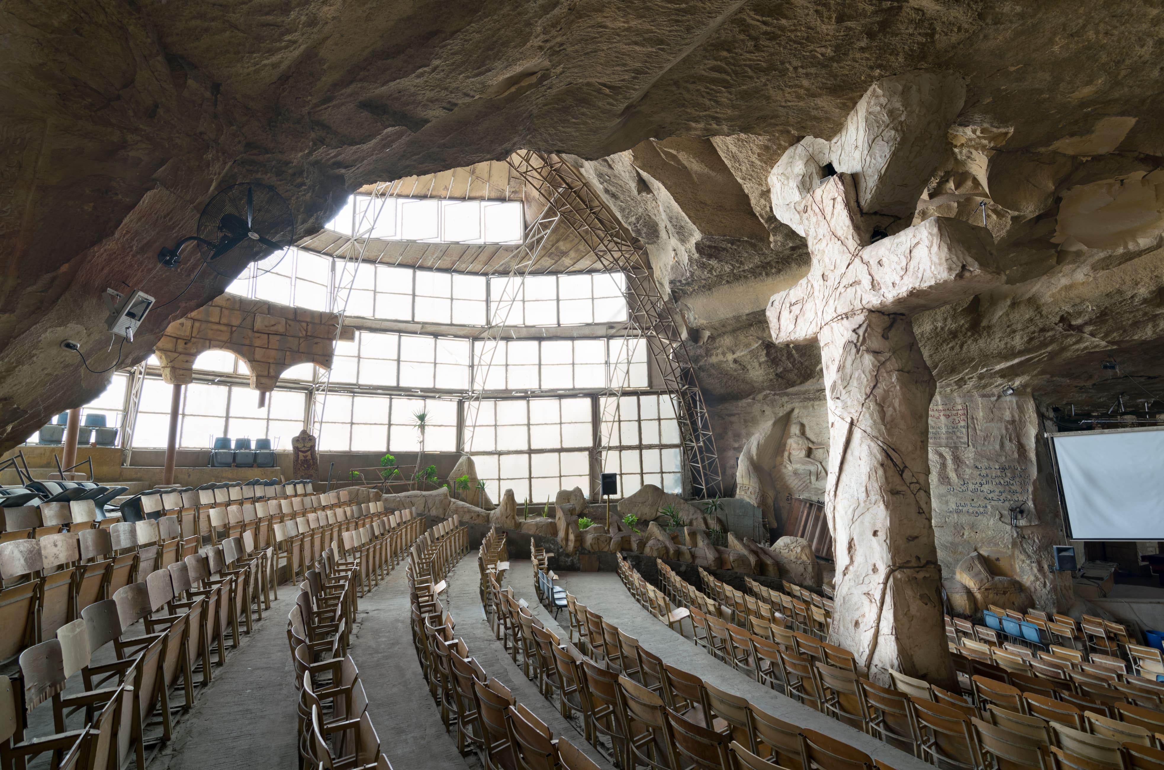 Cairo Mokattam Cave Church & Old Cairo Churches Private Tour - Lunch Included