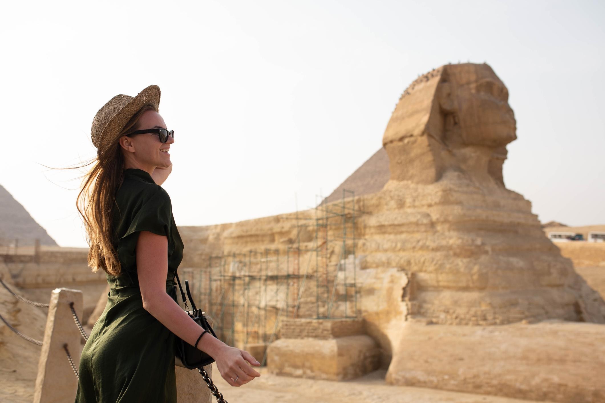 From Cairo: Nile Cruise, Luxor Balloon & Abu Simbel 5-Day Private Tour
