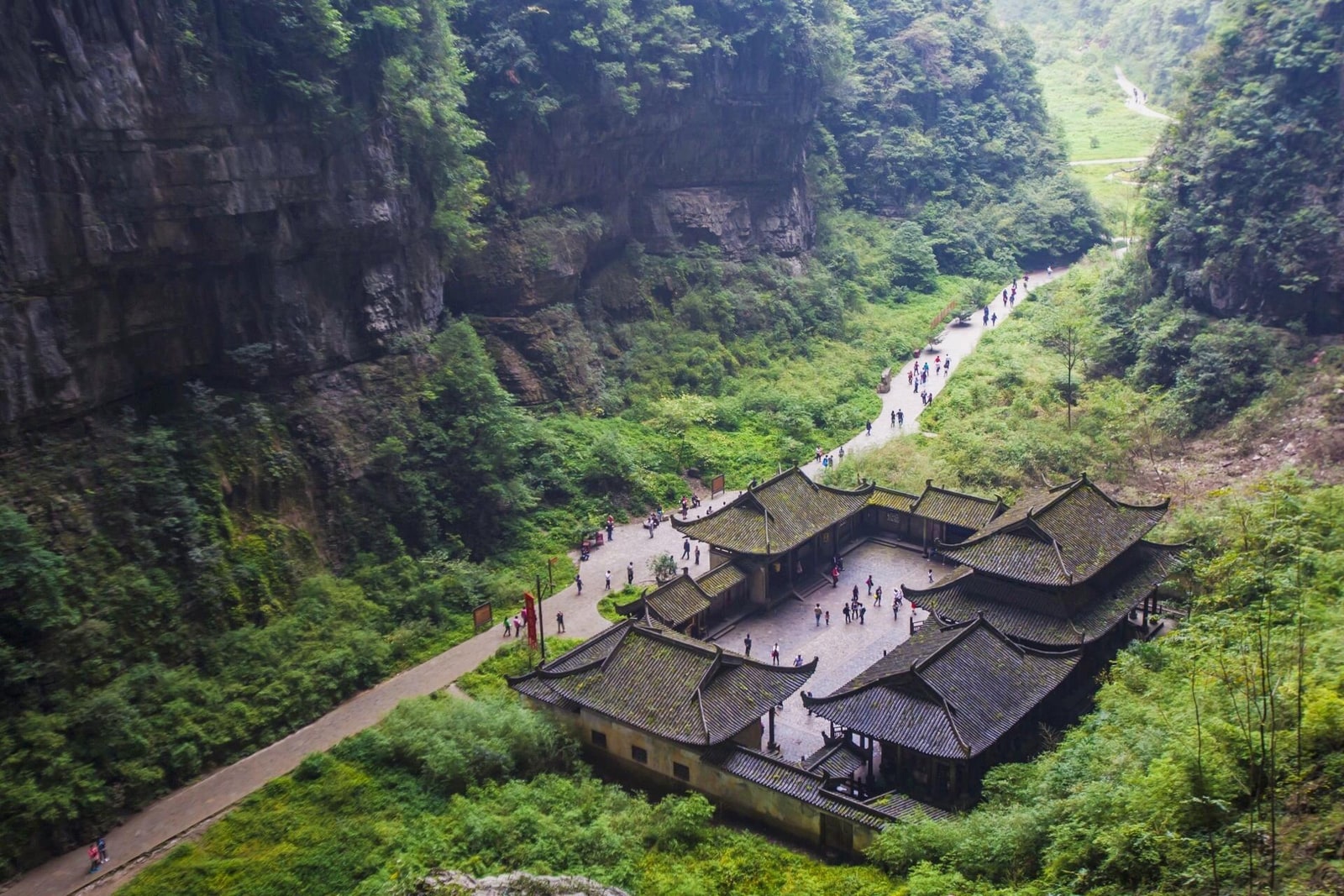 충칭 출발: 우룽 올인클루시브 프라이빗 투어 - 천생삼교·룽수이샤 협곡 & 점심