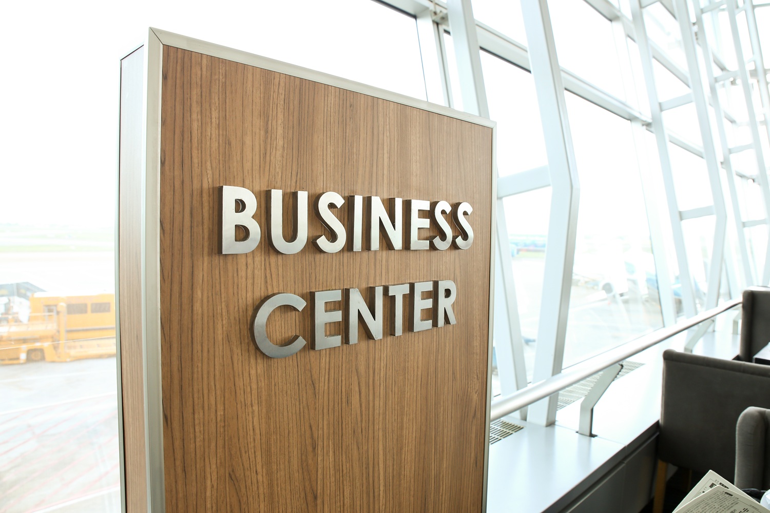 Ho Chi Minh City Tan Son Nhat International Airport Terminal 2 International Rose Lounge Pass