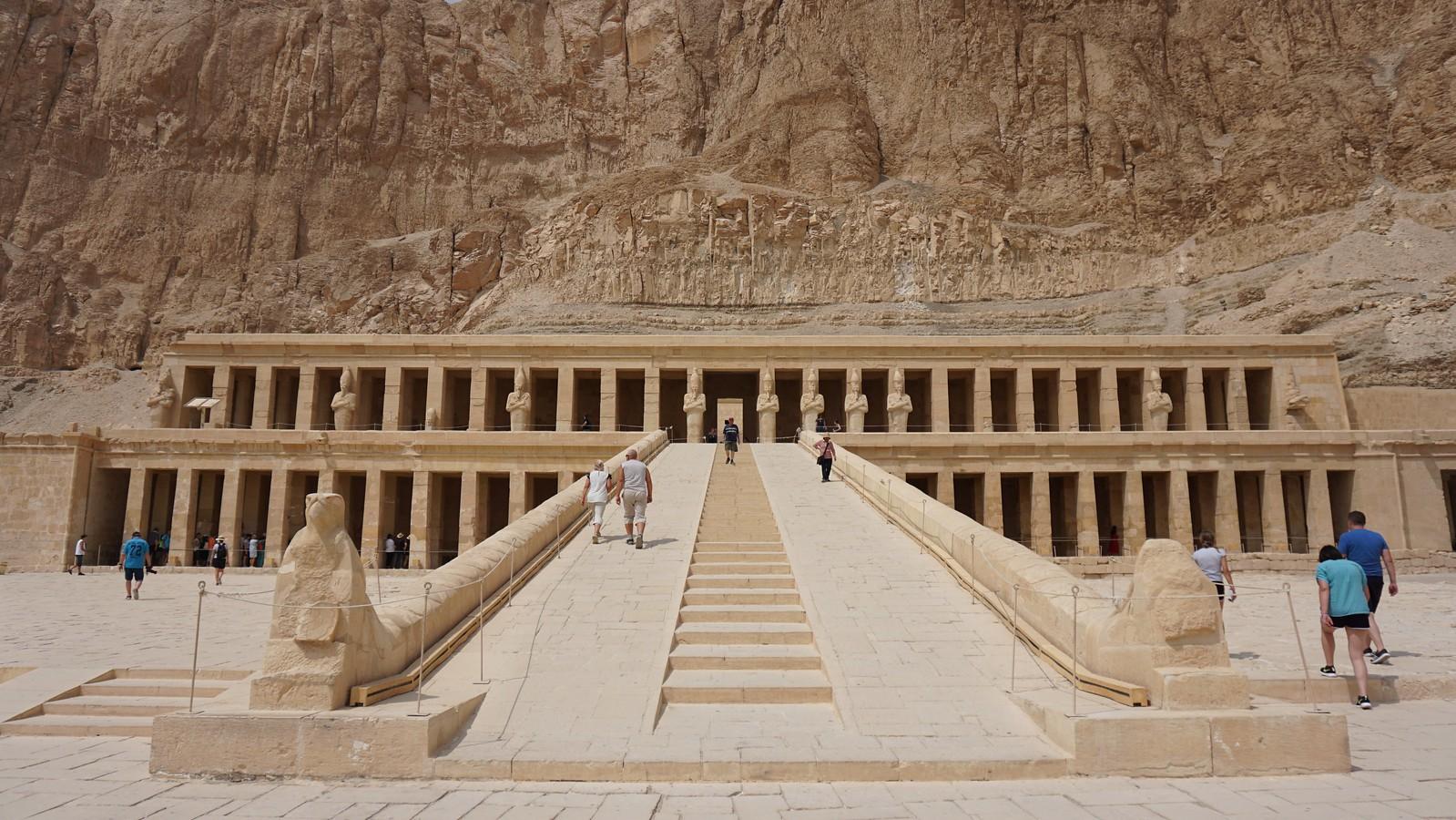 From Cairo: Luxor East & West Bank 2-Day Private Tour - Round-Trip Flights Included