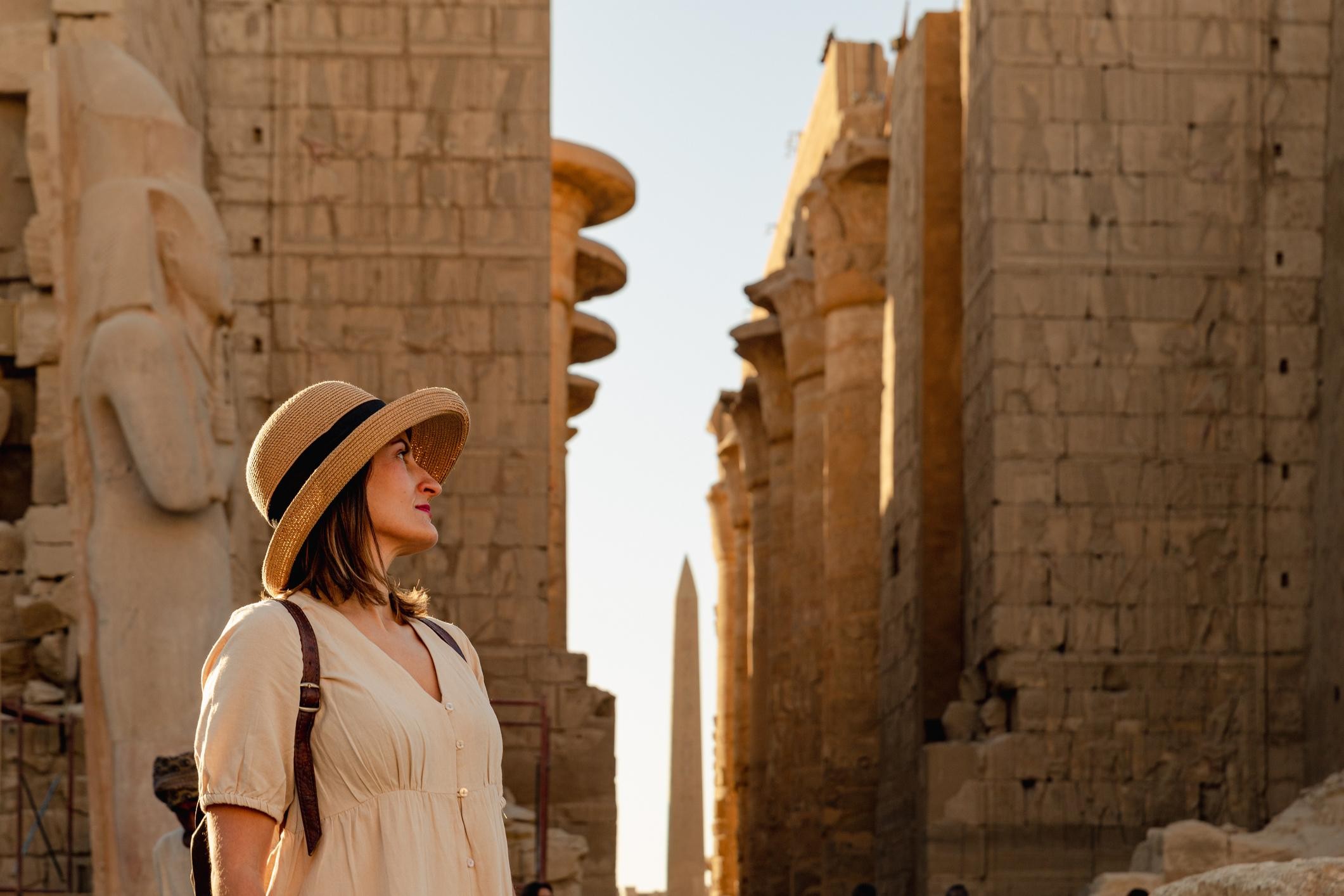 Luxor East & West Bank Group Tour: Valley of the Kings & Luxor Temple - Lunch Included