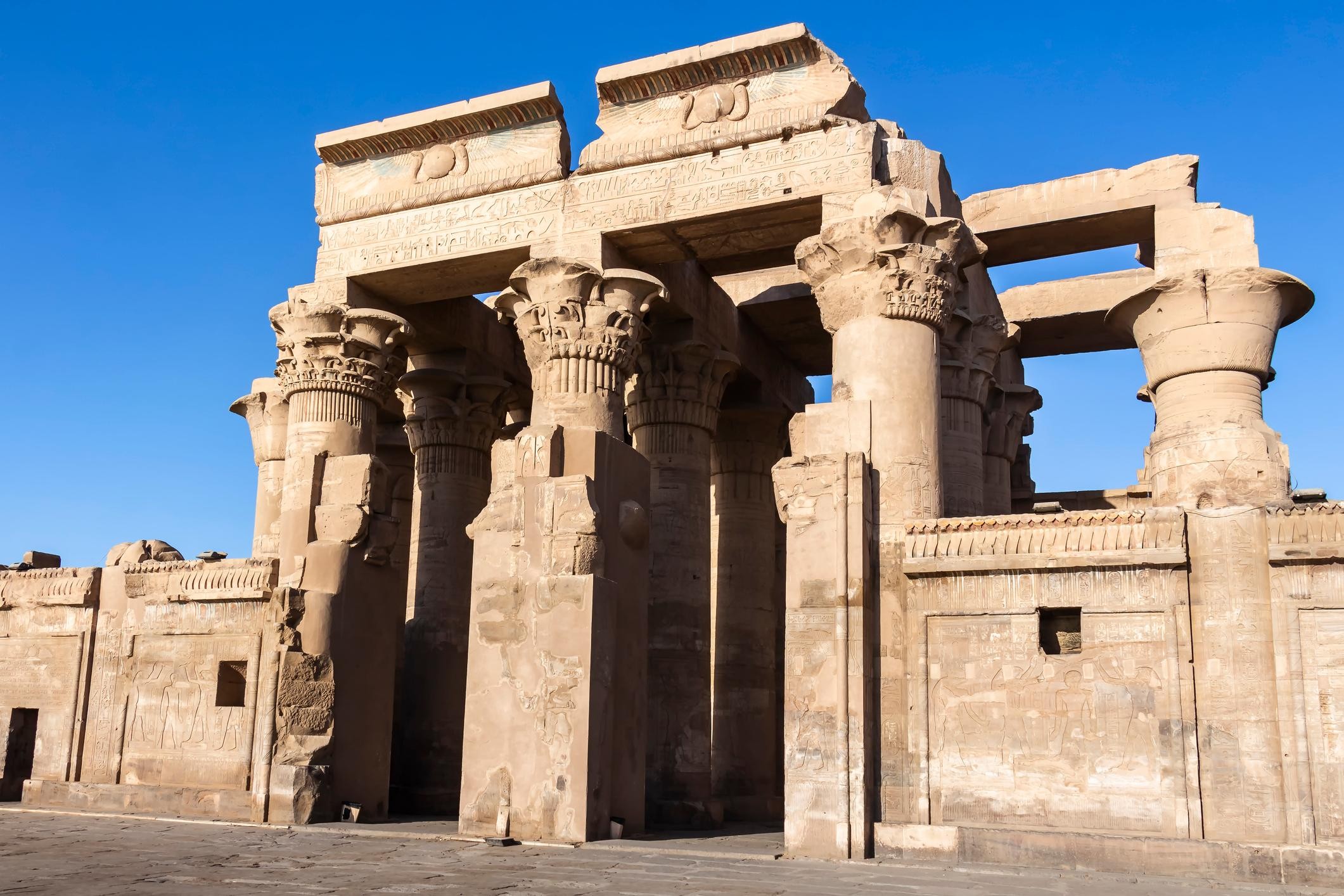 From Luxor: Edfu, Kom Ombo & Philae Temple Private Day Tour - Aswan Drop-off