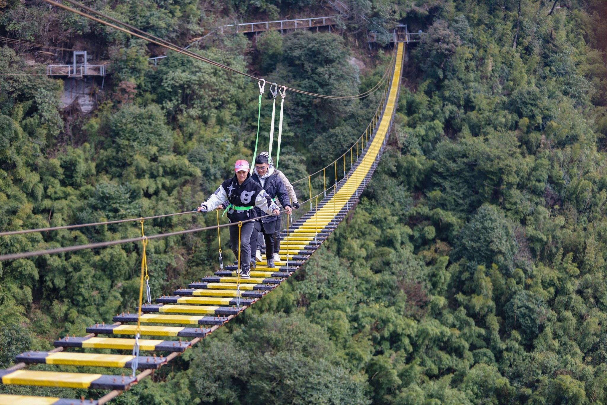 Sapa Alpine Coaster & Rong May Glass Bridge Adventure Private Tour - Tickets