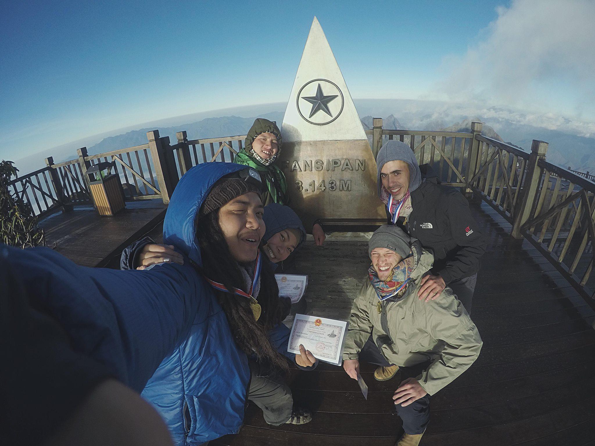 Sapa Fansipan Summit Day Trek Private Tour - Picnic Lunch Included