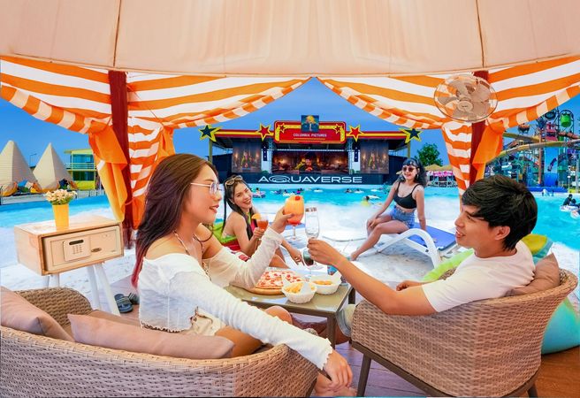 Pattaya Columbia Pictures Aquaverse Water Park Ticket & VIP Cabana