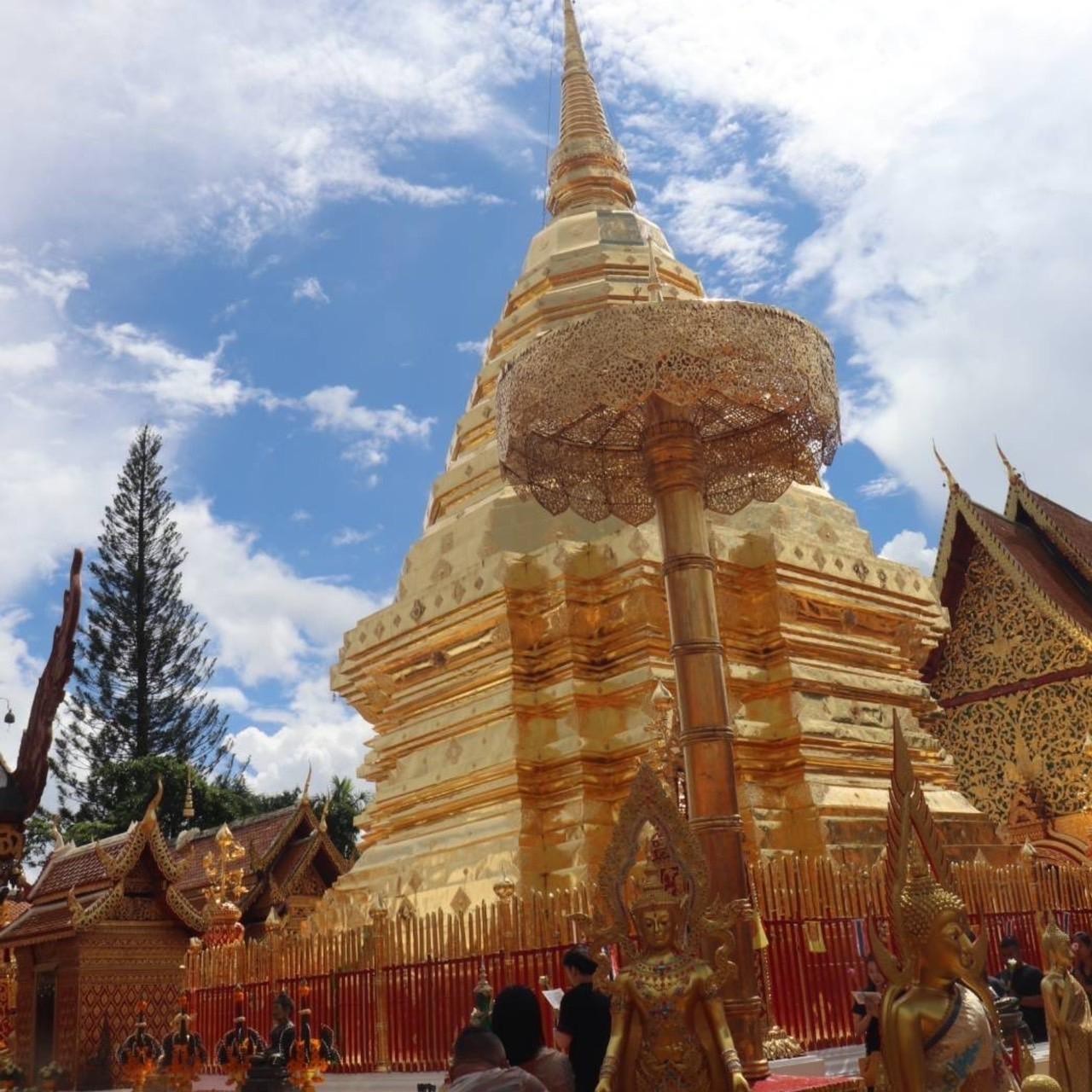 Chiang Mai Wat Pha Lat & Doi Suthep Temple Half-Day Morning Tour - Entry Fees Included