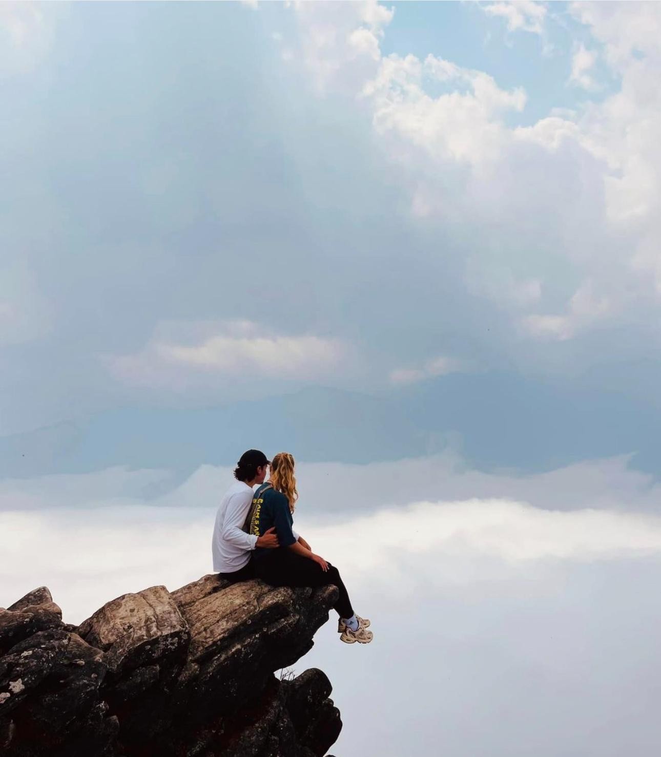 Sapa Hang Da Ta Van & Lao Chai 3-Day Trekking Tour - Hmong Family Homestay