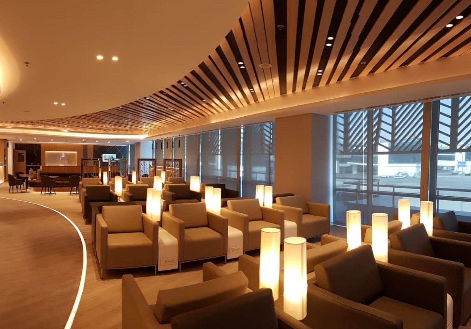 Cairo International Airport Ahlein Lounge Access