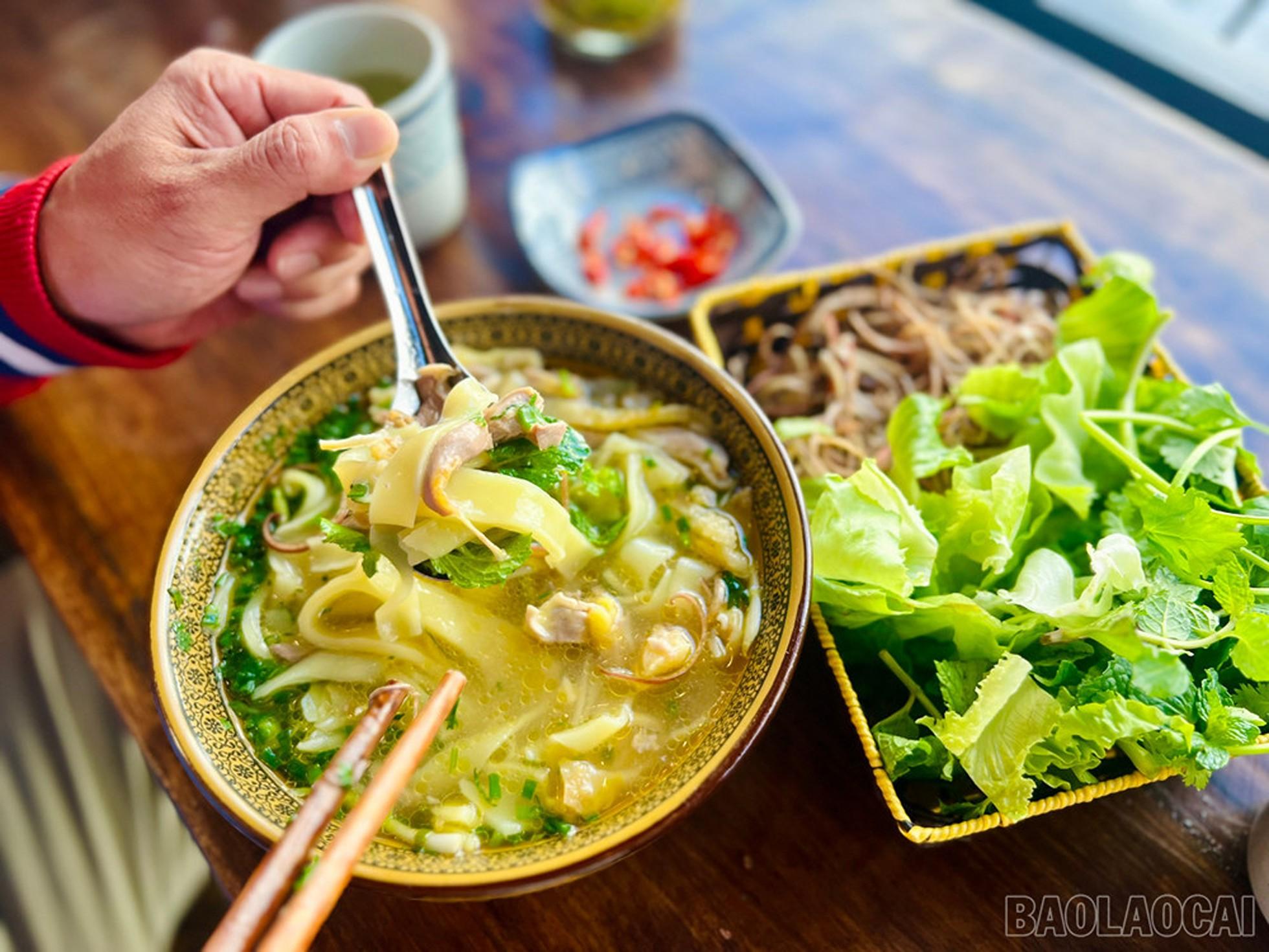 Sapa Town Local Food Walking Tour - 5 Traditional Tastings