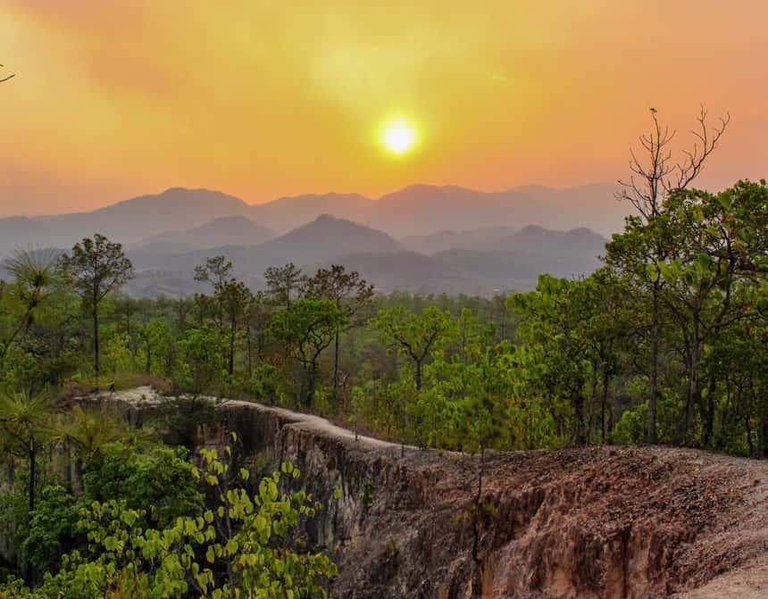 Pai Canyon & Two Huts Sunset Tour - Walking Street Departure