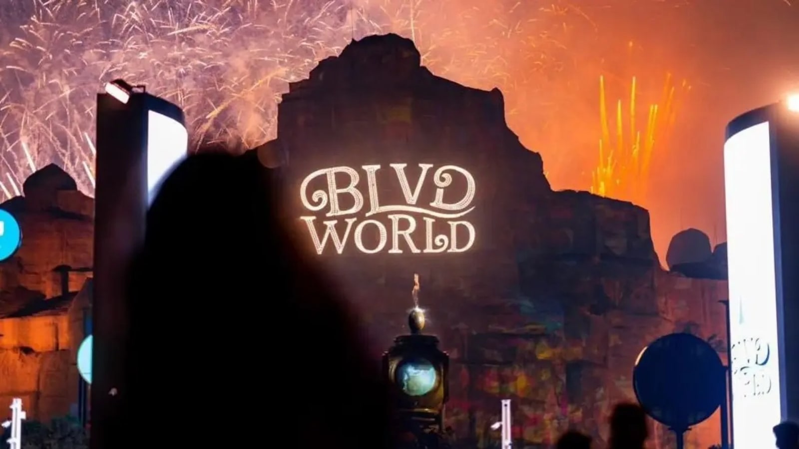 Riyadh Boulevard World & Boulevard City Guided Tour - Riyadh Season World Pavilions