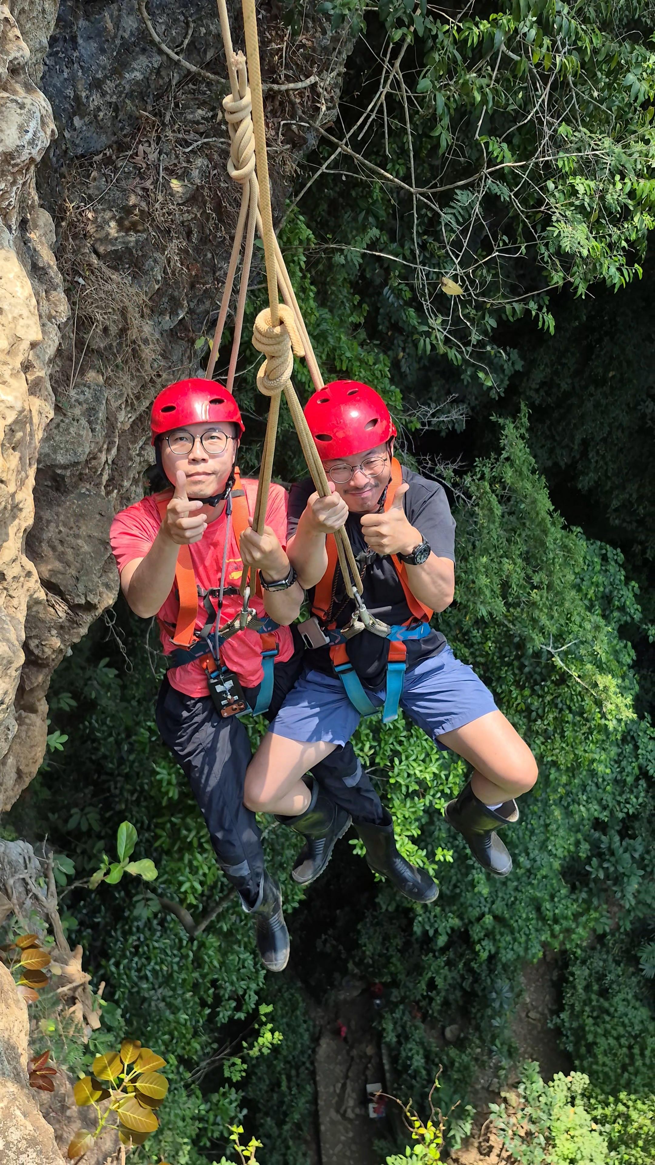 Yogyakarta Jomblang Cave Rappelling & Pindul Cave Tubing Private Tour - Tickets & Lunch