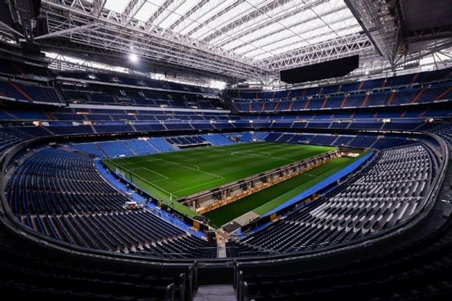 Real Madrid Santiago Bernabéu Stadium Guided Tour - Optional Bernabéu Market Meal