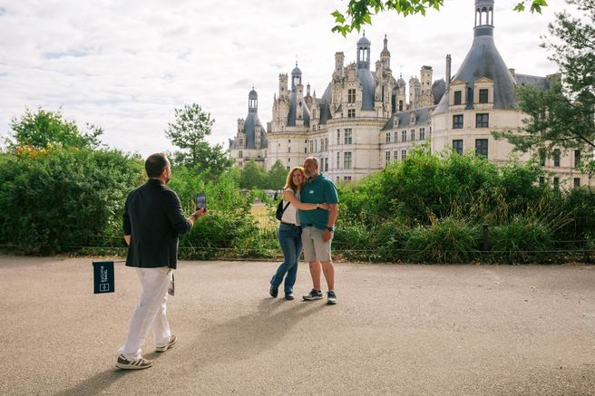 From Paris: Loire Valley 3 Châteaux Day Trip by Coach - Chambord, Chenonceau & Cheverny Entry