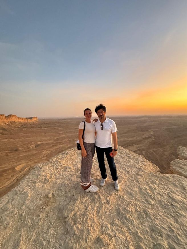 Riyadh: Edge of the World & Sadus Village 4WD Desert Tour - Bat Cave & Gazelle Reserve