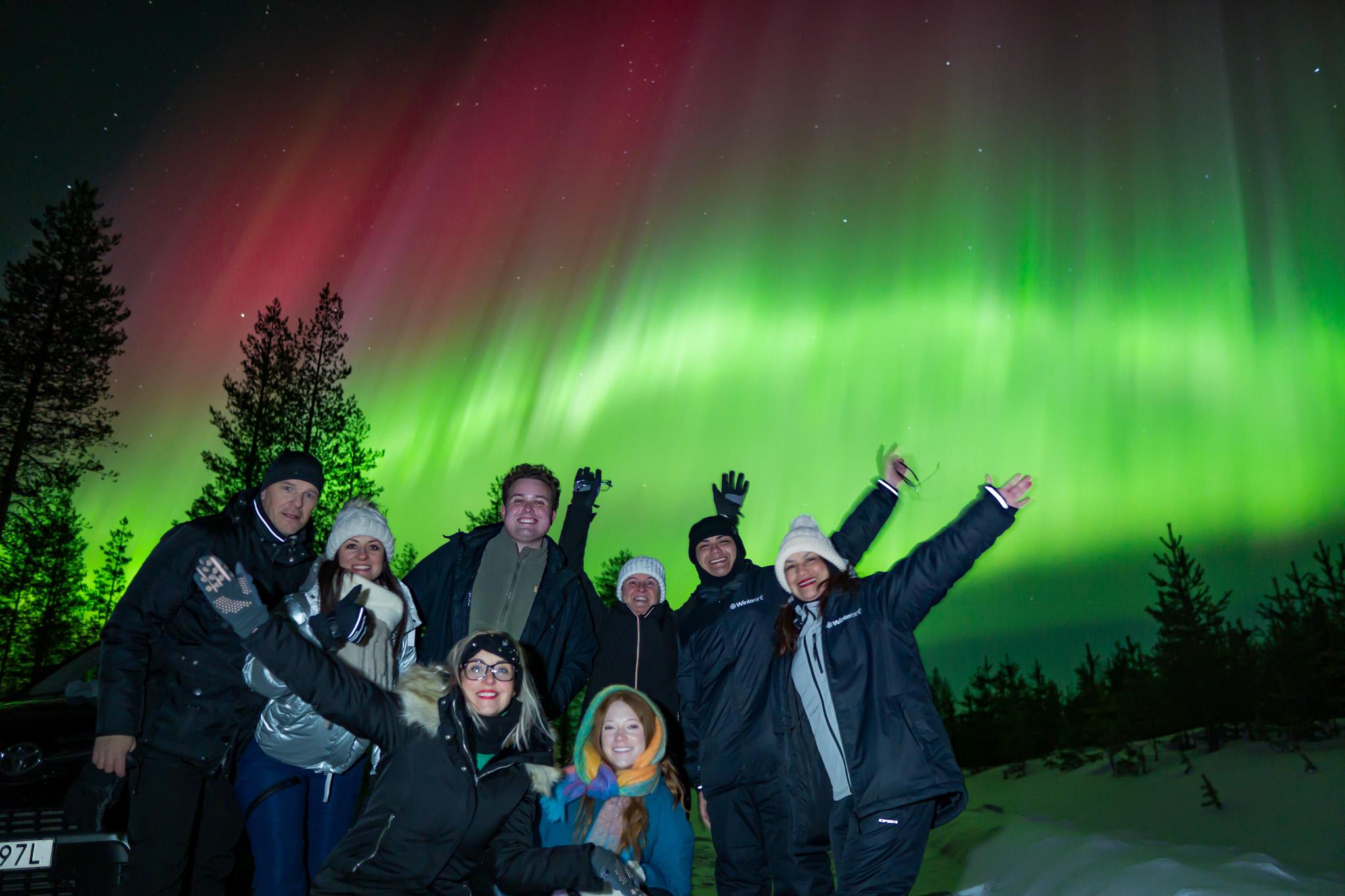 From Levi: Northern Lights Hunting Small-Group Tour with Photos & Accommodation Pickup